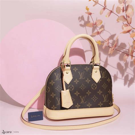 louis vuitton alma bb seaside|Louis Vuitton Alma bb lining.